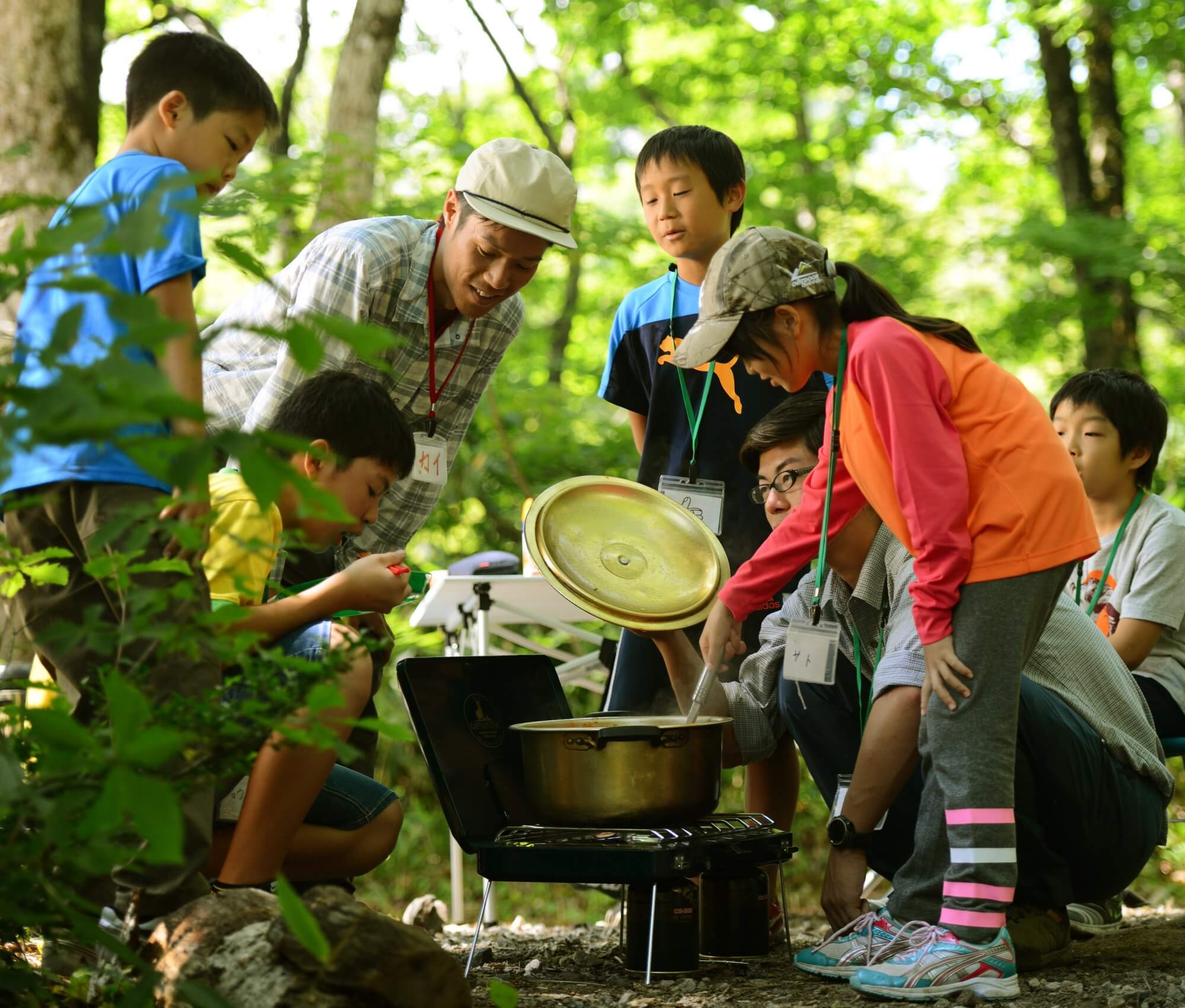 家族で原生林キャンプ